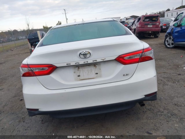Toyota CAMRY LE 2019 4T1B11HK6KU258239 Image 16