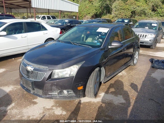 Chevrolet Cruze 2lt Auto 2014 1G1PE5SBXE7360198 Image 2