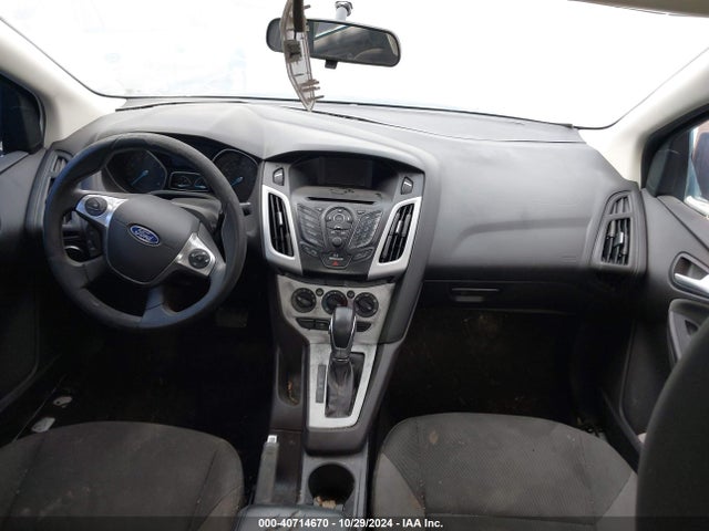 Ford FOCUS SE 2014 1FADP3F23EL446310 Image 5