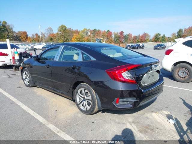 Honda Civic Lx 2018 2HGFC2F55JH567691 Image 3