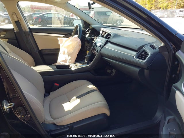 Honda Civic Lx 2018 2HGFC2F55JH567691 Image 5