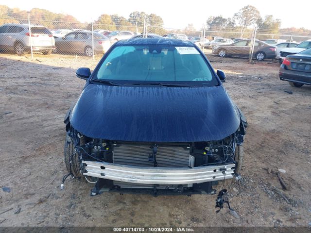 5YFFPMAE8NP378149 Toyota Corolla Xle