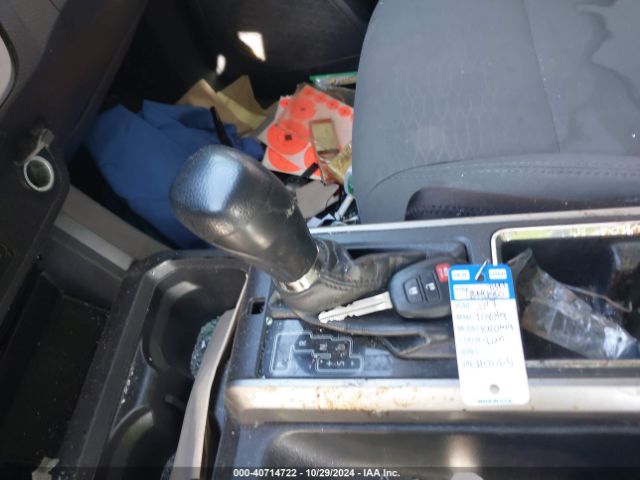 5TFAX5GN7HX090555 Toyota Tacoma Sr5