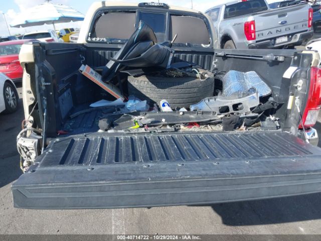 5TFAX5GN7HX090555 Toyota Tacoma Sr5
