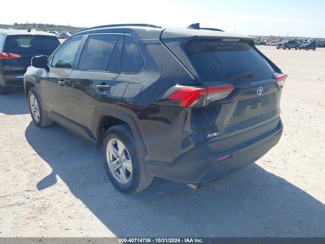 Toyota Rav4 Xle 2021 2T3W1RFV9MC145202 Image 3