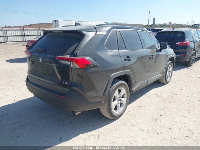Toyota Rav4 Xle 2021 2T3W1RFV9MC145202 Image 4