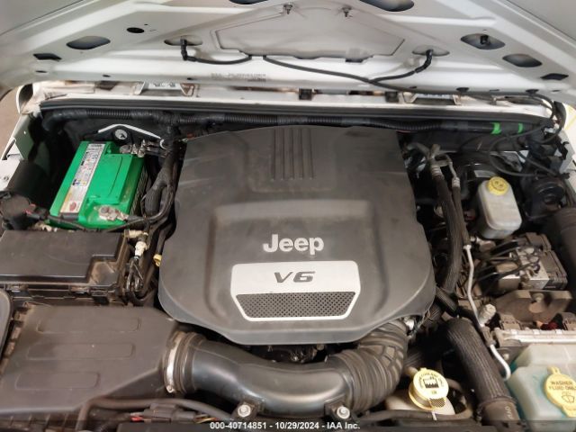 1C4BJWDGXHL726183 Jeep Wrangler Unlimited Sport 4x4