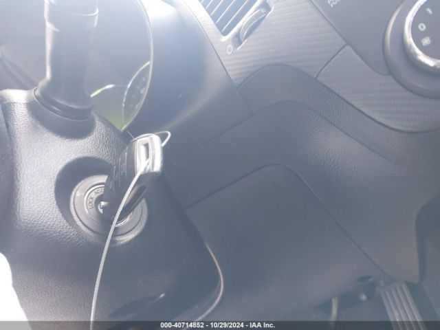 3KPFL4A73HE109334 KIA FORTE S