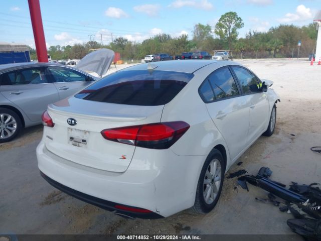 3KPFL4A73HE109334 KIA FORTE S