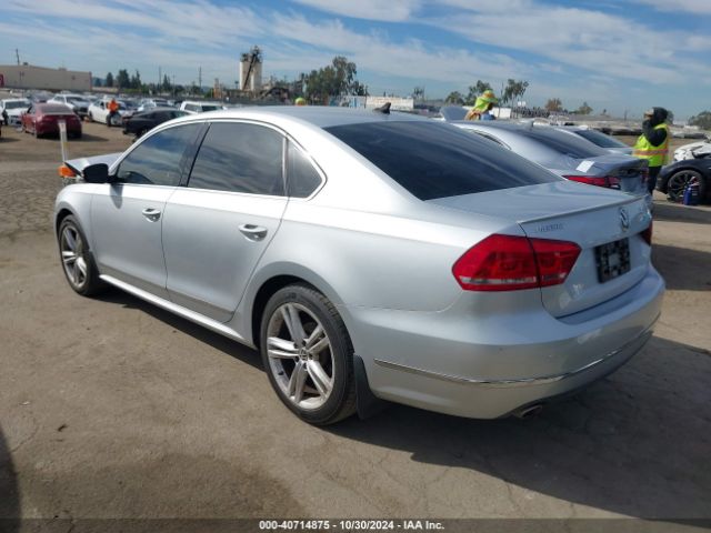 1VWCV7A31FC054055 Volkswagen Passat 2.0l Tdi Sel Premium
