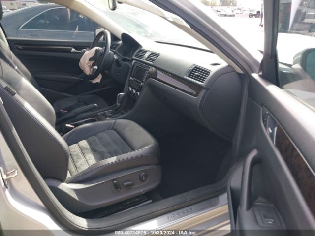 1VWCV7A31FC054055 Volkswagen Passat 2.0l Tdi Sel Premium