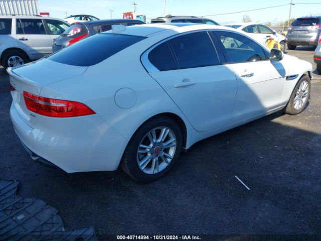 SAJAD4FX9JCP23464 Jaguar Xe 25t Premium