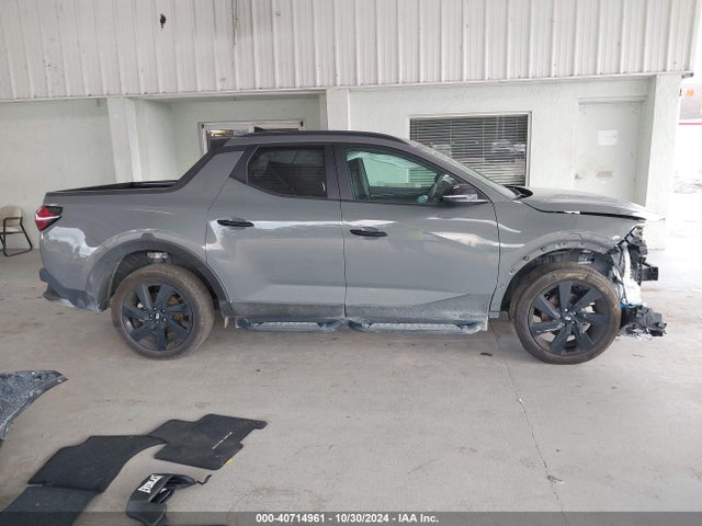 5NTJCDDF4RH105188 Hyundai Santa Cruz Night