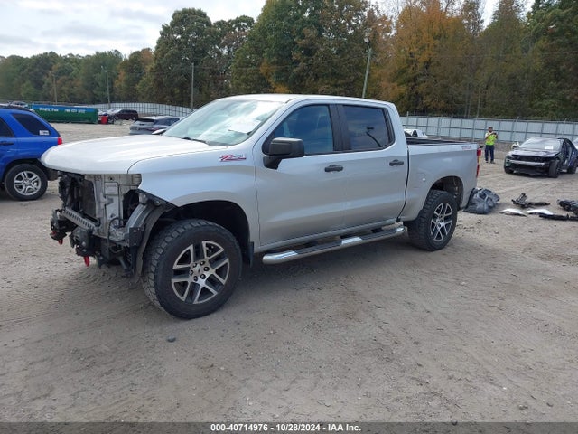 Chevrolet Silverado 1500 Custom Trail Boss 2019 3GCPYCEF2KG219336 Image 2