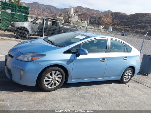 JTDKN3DP3F3067055 Toyota PRIUS PLUG-IN