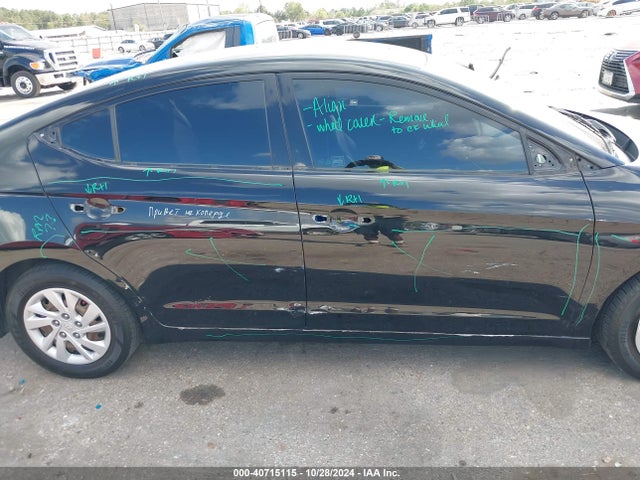 Hyundai ELANTRA SE 2020 5NPD74LF6LH543493 Image 13