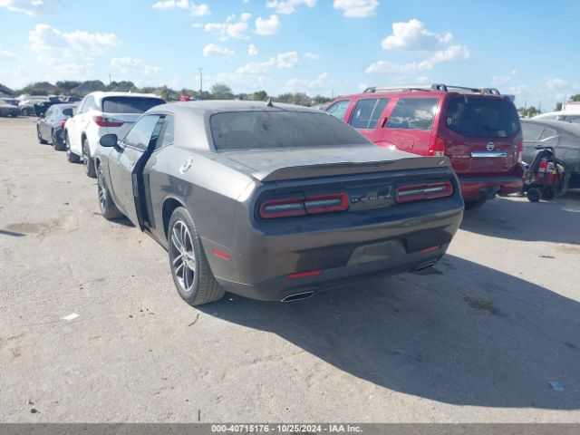 2C3CDZGG5KH541671 Dodge Challenger Sxt Awd
