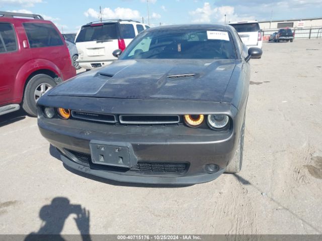 2C3CDZGG5KH541671 Dodge Challenger Sxt Awd