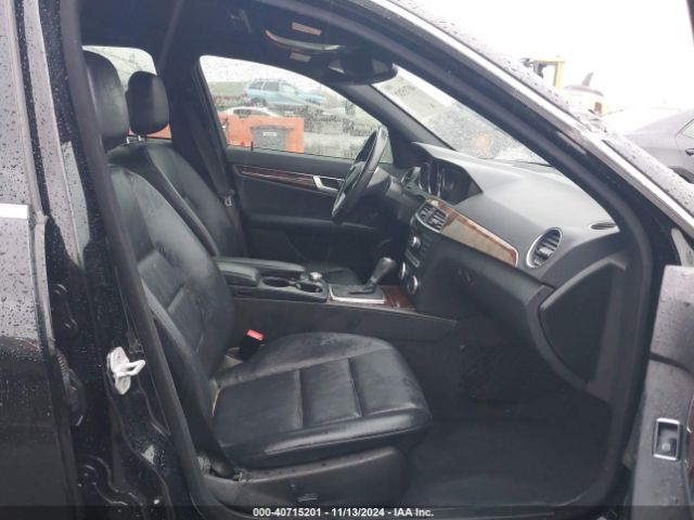 WDDGF4HB7EA956173 Mercedes-Benz C 250 Luxury/sport