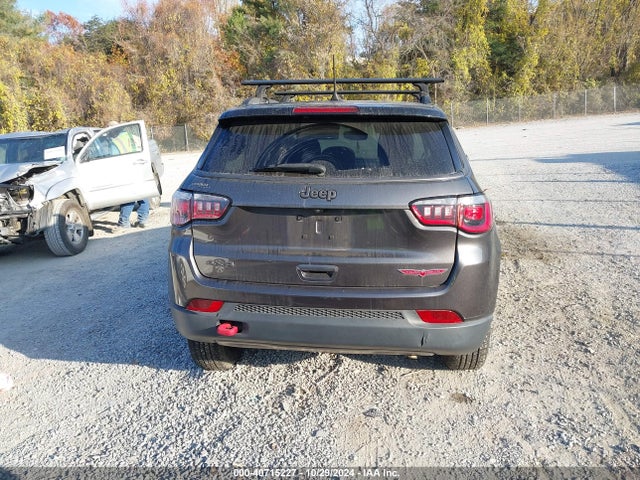 3C4NJDDB7HT639724 Jeep New Compass Trailhawk 4x4