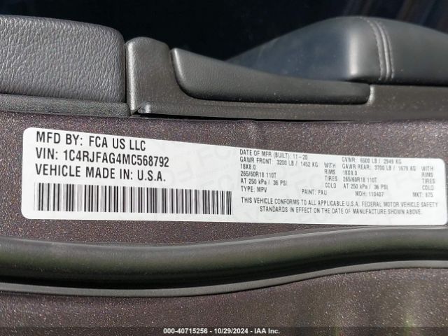 1C4RJFAG4MC568792 Jeep Grand Cherokee Laredo E 4x4