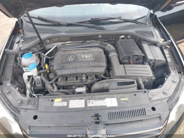 1VWBT7A35FC036918 Volkswagen Passat 1.8t Se