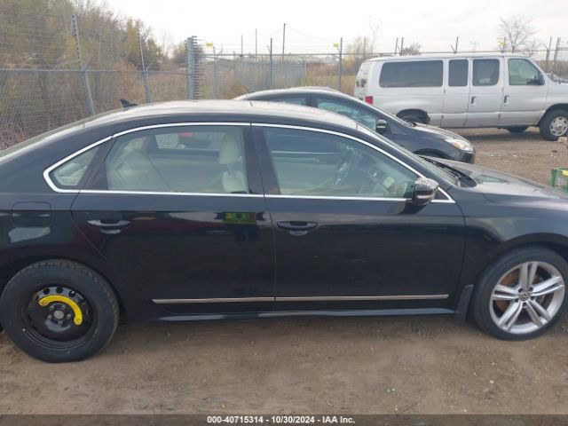 1VWBT7A35FC036918 Volkswagen Passat 1.8t Se