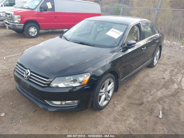 1VWBT7A35FC036918 Volkswagen Passat 1.8t Se