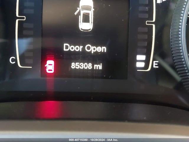 1C4PJLABXGW125379 Jeep Cherokee Sport