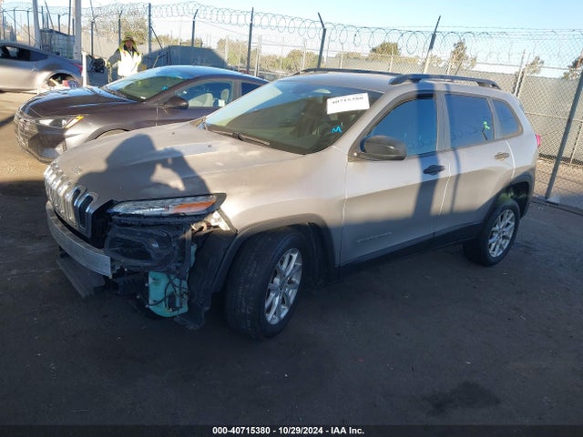 1C4PJLABXGW125379 Jeep Cherokee Sport