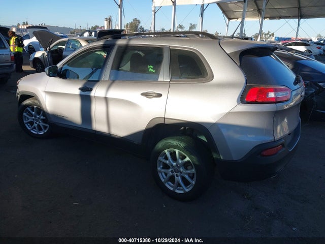 1C4PJLABXGW125379 Jeep Cherokee Sport
