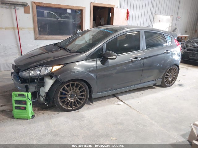 Ford FIESTA ST 2017 3FADP4GX9HM167818 Image 2
