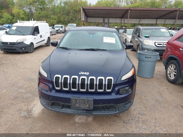 1C4PJMAB1FW522693 Jeep Cherokee Sport