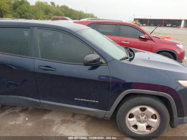 1C4PJMAB1FW522693 Jeep Cherokee Sport