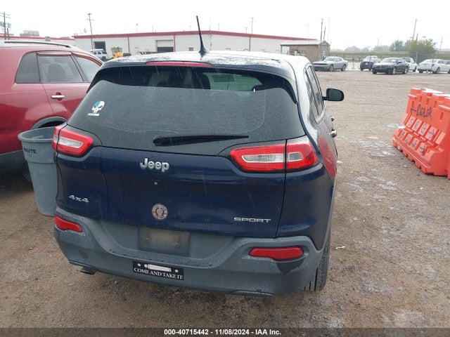 1C4PJMAB1FW522693 Jeep Cherokee Sport