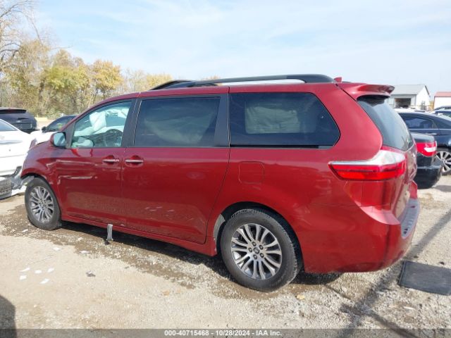 5TDYZ3DC1KS005299 Toyota Sienna Xle 8 Passenger