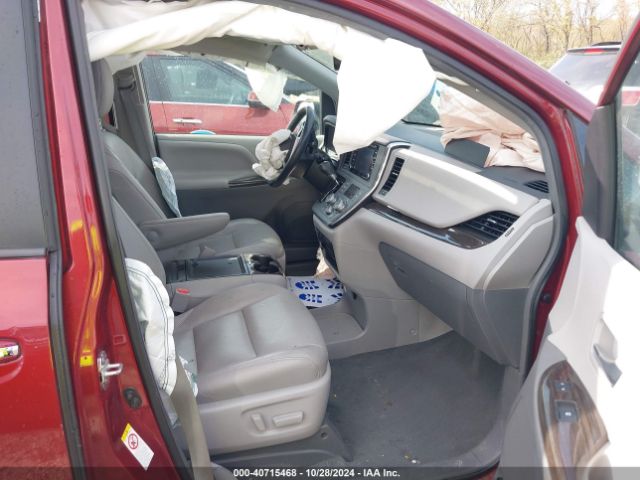 5TDYZ3DC1KS005299 Toyota Sienna Xle 8 Passenger