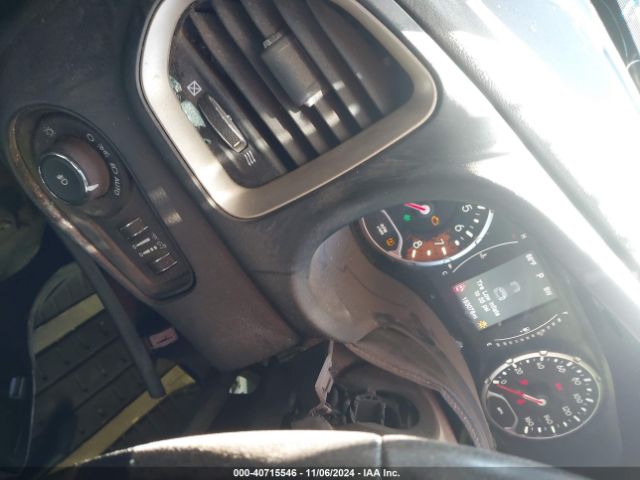 ZACCJABT8FPB33437 Jeep Renegade Latitude