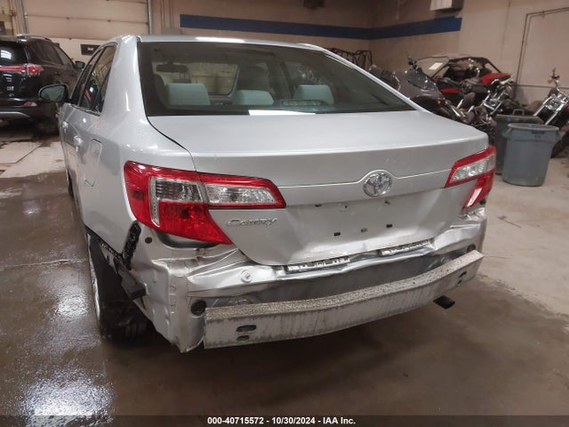 4T4BF1FK9ER428494 Toyota CAMRY L