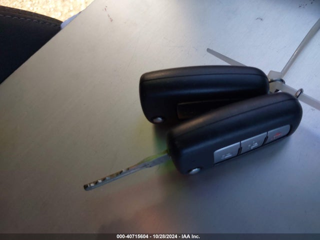 Nissan ROGUE S 2016 KNMAT2MV8GP609321 Image 11