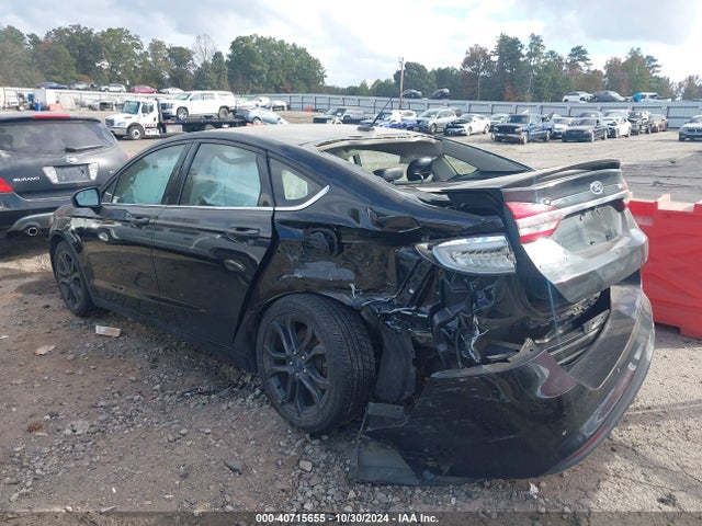 3FA6P0H72JR106738 Ford FUSION SE