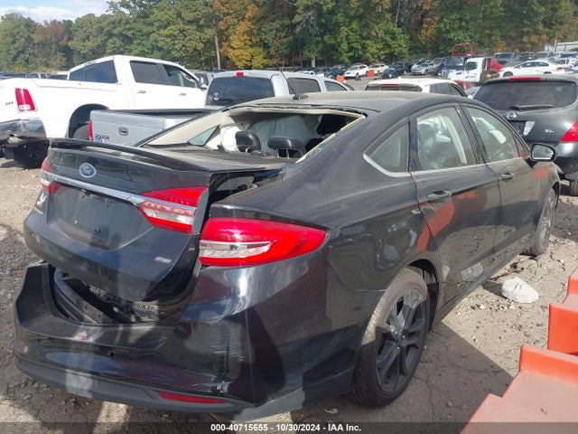 3FA6P0H72JR106738 Ford FUSION SE