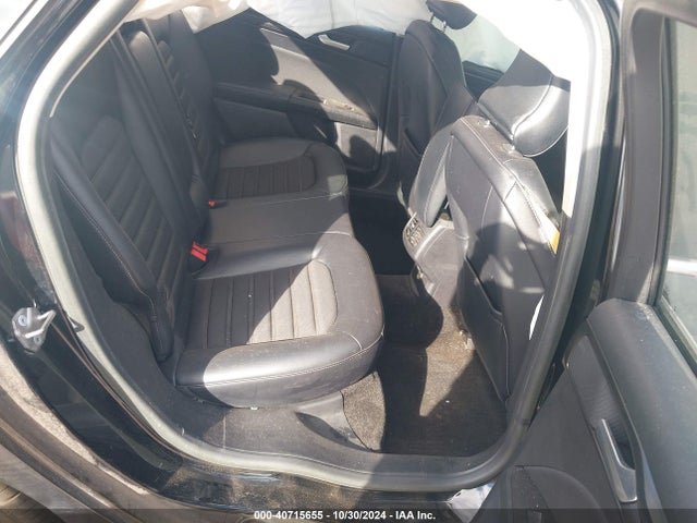 3FA6P0H72JR106738 Ford FUSION SE