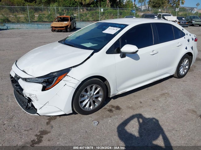 Toyota COROLLA LE 2021 JTDVPMAE5MJ154867 Image 2