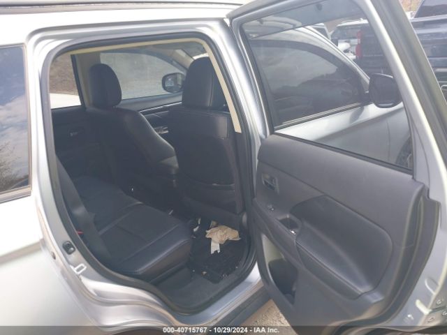JA4AZ3A31GZ023906 Mitsubishi Outlander Sel