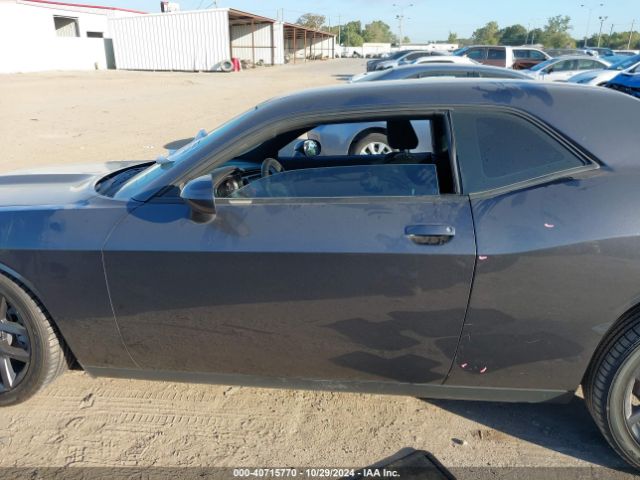 2C3CDZJG7PH586823 Dodge Challenger Gt