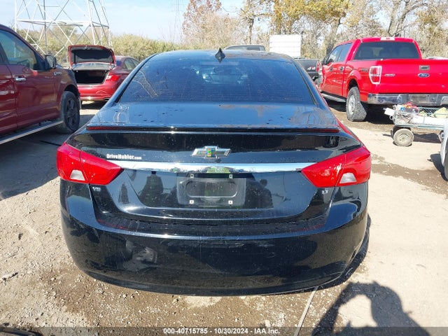 Chevrolet IMPALA 1LT 2018 2G1105S39J9107444 Image 17