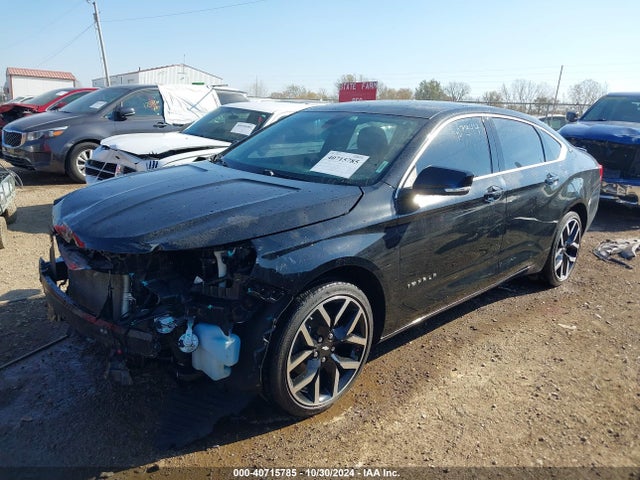Chevrolet IMPALA 1LT 2018 2G1105S39J9107444 Image 2
