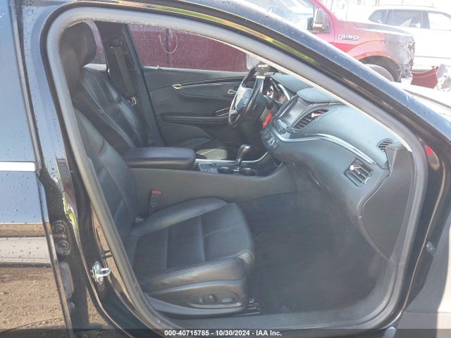 Chevrolet IMPALA 1LT 2018 2G1105S39J9107444 Image 5