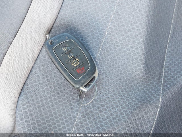 Hyundai SONATA SE 2015 5NPE24AF1FH200780 Image 11